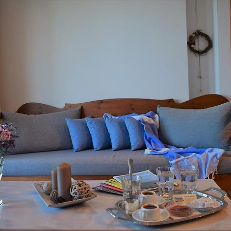 Iason Hotel Apartments Giosonas Eksteriør billede