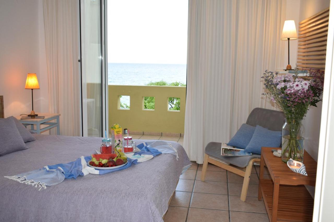 Iason Hotel Apartments Giosonas Eksteriør billede